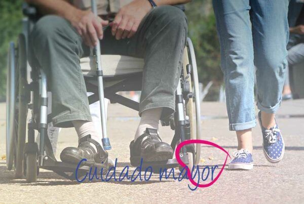 silla de ruedas para mayores